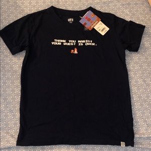 Uniqlo Super Mario T-shirt